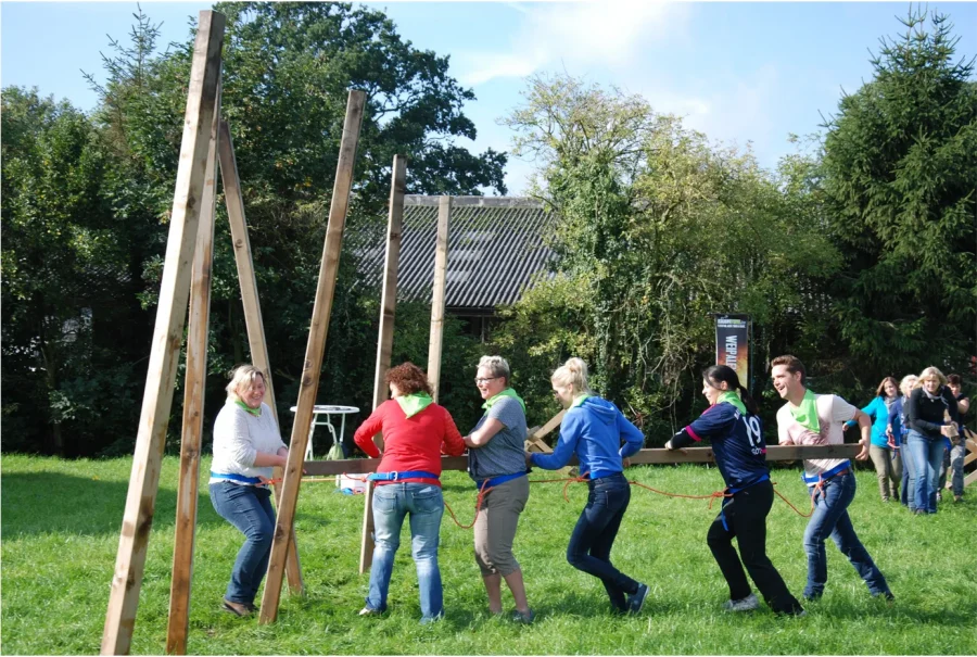 employer-brand-teamwork