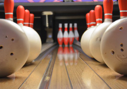 Bowling_Teambuilding-1675371599900